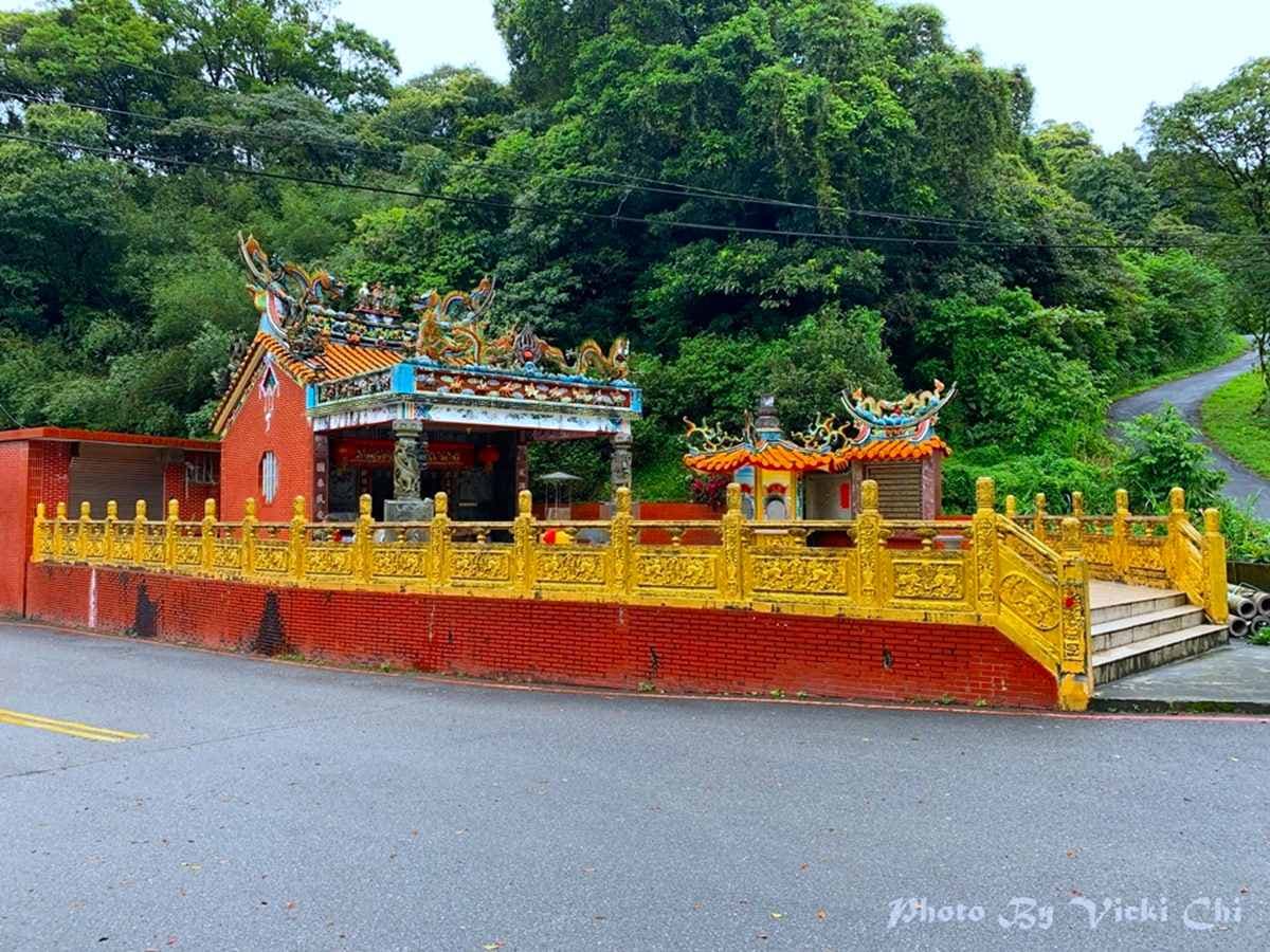 汐止祕境重現!30分鐘親溪步道可賞瀑布、觀山景,還能打卡美拍5層樓高聳岩壁 汐止祕境重現!30分鐘親溪步道可賞瀑布、觀山景,還能打卡美拍5層樓高聳岩壁