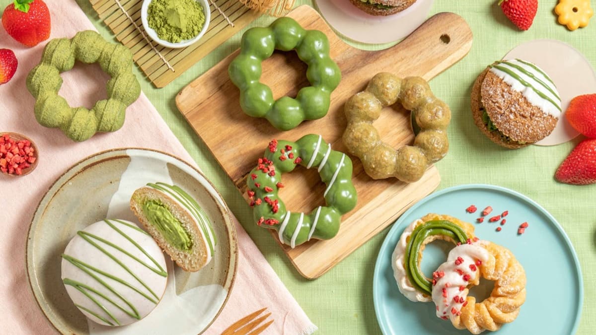 爆濃「抹茶波堤」太欠吃!Mister Donut x 辻利茶舗抹茶季登場,抹茶歐蕾、蜜桃飲沁涼爽口