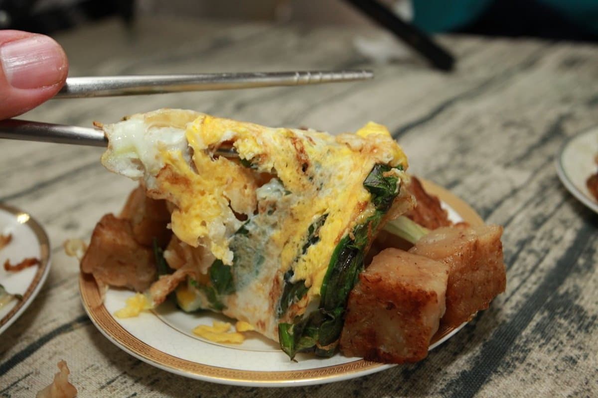 【新開店】超有哏蘿蔔糕餐車!九層塔+皮蛋、金沙口味別處吃不到,拌炒洋蔥免加價 【新開店】超有哏蘿蔔糕餐車!九層塔+皮蛋、金沙口味別處吃不到,拌炒洋蔥免加價