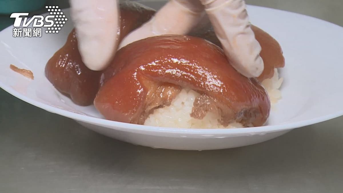 網傳「爌肉壽司」是這家!加碼3間彰化人必排爌肉飯:在地早餐、飄香40年、消夜人氣王 網傳「爌肉壽司」是這家!加碼3間彰化人必排爌肉飯:在地早餐、飄香40年、消夜人氣王