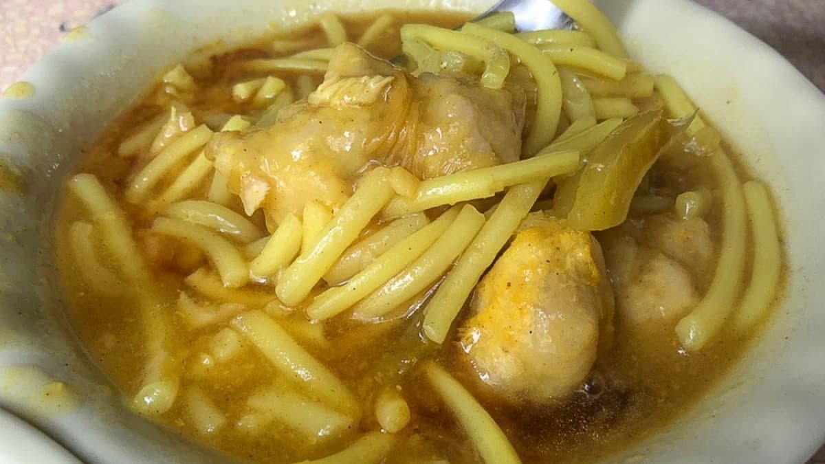 老街從頭吃到尾!高雄橋頭4家古早味美食:咖哩鮪魚羹、手臂粗大腸頭、「狀元」肉燥飯 老街從頭吃到尾!高雄橋頭4家古早味美食:咖哩鮪魚羹、手臂粗大腸頭、「狀元」肉燥飯