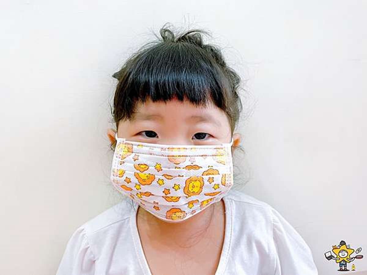 兒童口罩這樣戴最安心!11款尺寸、造型開箱,加碼挑選小祕訣、收納撇步 兒童口罩這樣戴最安心!11款尺寸、造型開箱,加碼挑選小祕訣、收納撇步