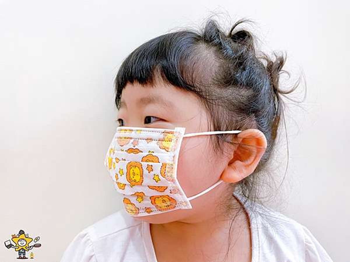 兒童口罩這樣戴最安心!11款尺寸、造型開箱,加碼挑選小祕訣、收納撇步 兒童口罩這樣戴最安心!11款尺寸、造型開箱,加碼挑選小祕訣、收納撇步