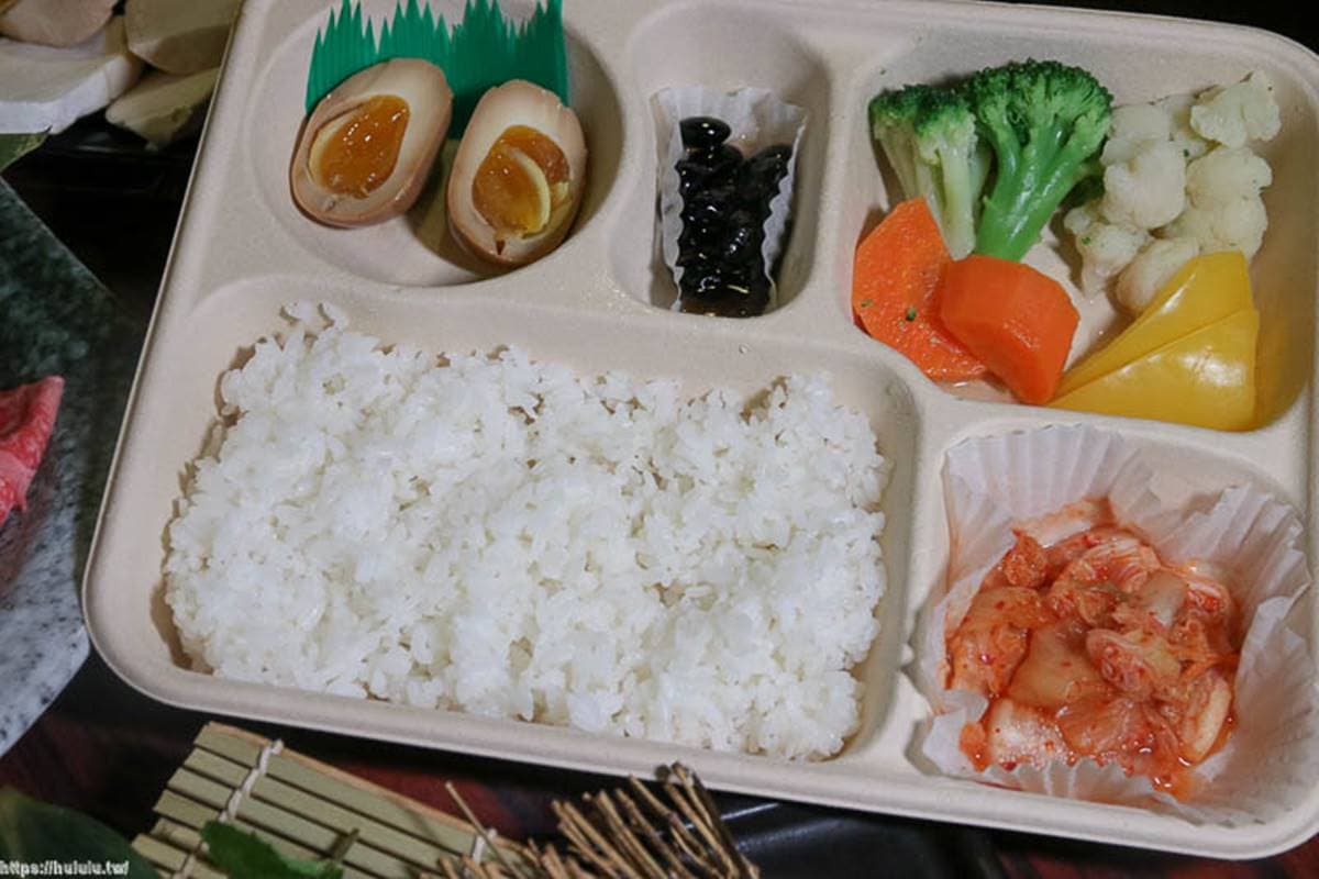 肉控快收!台南人氣燒肉店「和牛餐盒」只要180元,還有超澎派「生肉套餐」讓你在家烤 肉控快收!台南人氣燒肉店「和牛餐盒」只要180元,還有超澎派「生肉套餐」讓你在家烤