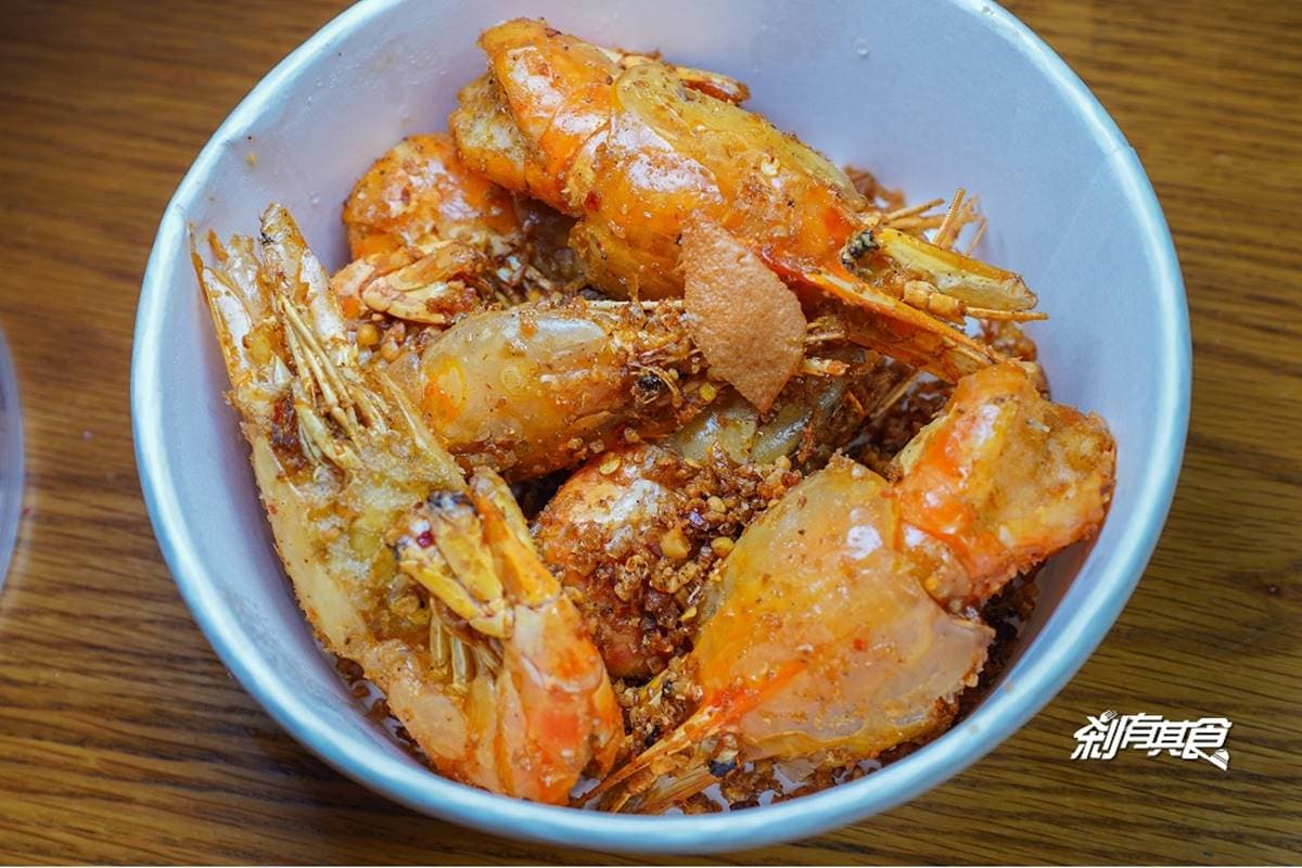 超划算!活蝦餐廳外帶「母蝦料理」買大送小,澎派餐盒必點主廚特製「梅香焗子排」 超划算!活蝦餐廳外帶「母蝦料理」買大送小,澎派餐盒必點主廚特製「梅香焗子排」