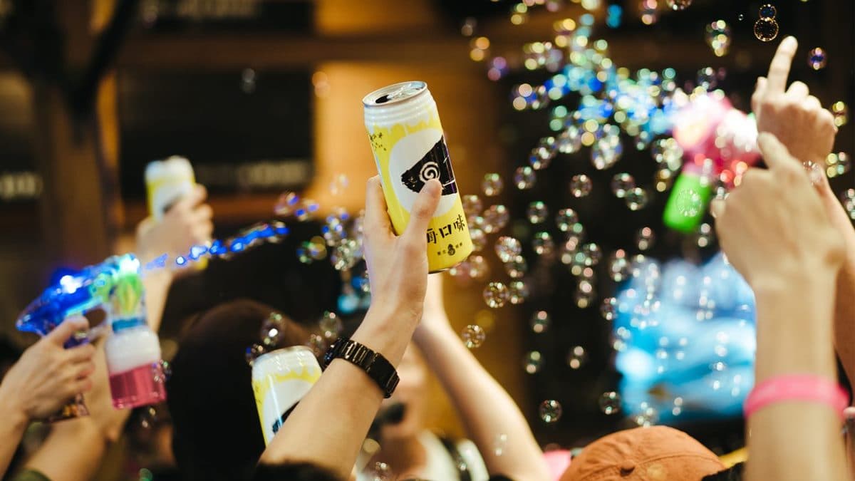酒友們請收下!4家「夏日啤酒」先喝鳳梨果實、昆布口味,這款2罐現省29元 酒友們請收下!4家「夏日啤酒」先喝鳳梨果實、昆布口味,這款2罐現省29元