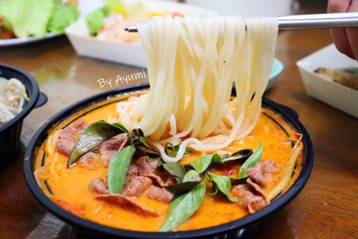 只要800元!超開胃越料「4人套餐」吃得到7道菜,大分量「酸辣咖哩河粉」重口味會愛 只要800元!超開胃越料「4人套餐」吃得到7道菜,大分量「酸辣咖哩河粉」重口味會愛