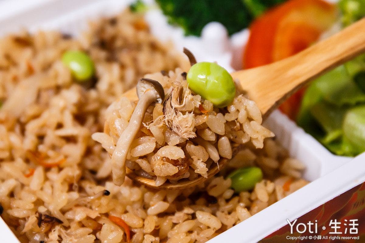 WFH輕鬆吃!道地「日式家庭料理」必嘗限量滿料散壽司,現打手工漢堡排大塊又軟嫩 WFH輕鬆吃!道地「日式家庭料理」必嘗限量滿料散壽司,現打手工漢堡排大塊又軟嫩