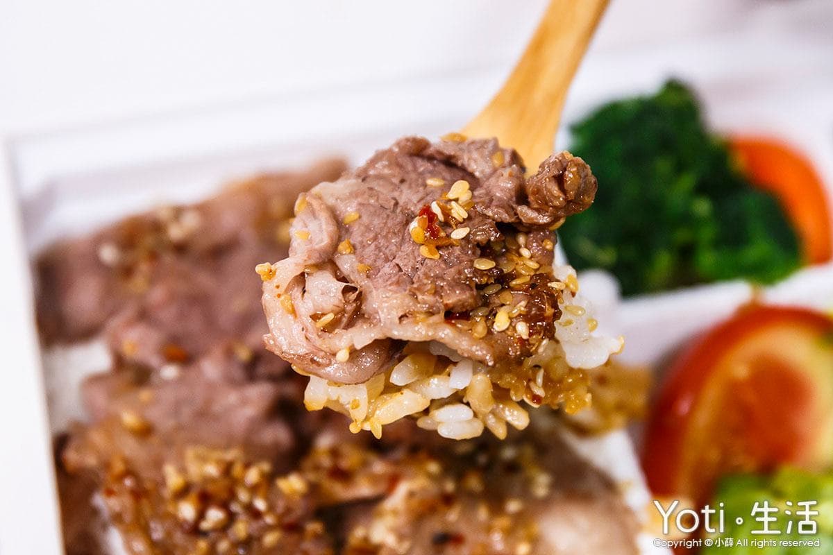 WFH輕鬆吃!道地「日式家庭料理」必嘗限量滿料散壽司,現打手工漢堡排大塊又軟嫩 WFH輕鬆吃!道地「日式家庭料理」必嘗限量滿料散壽司,現打手工漢堡排大塊又軟嫩