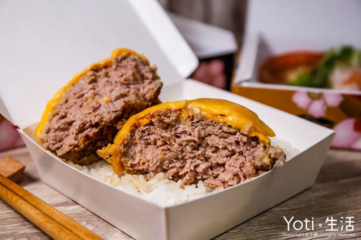 WFH輕鬆吃!道地「日式家庭料理」必嘗限量滿料散壽司,現打手工漢堡排大塊又軟嫩 WFH輕鬆吃!道地「日式家庭料理」必嘗限量滿料散壽司,現打手工漢堡排大塊又軟嫩