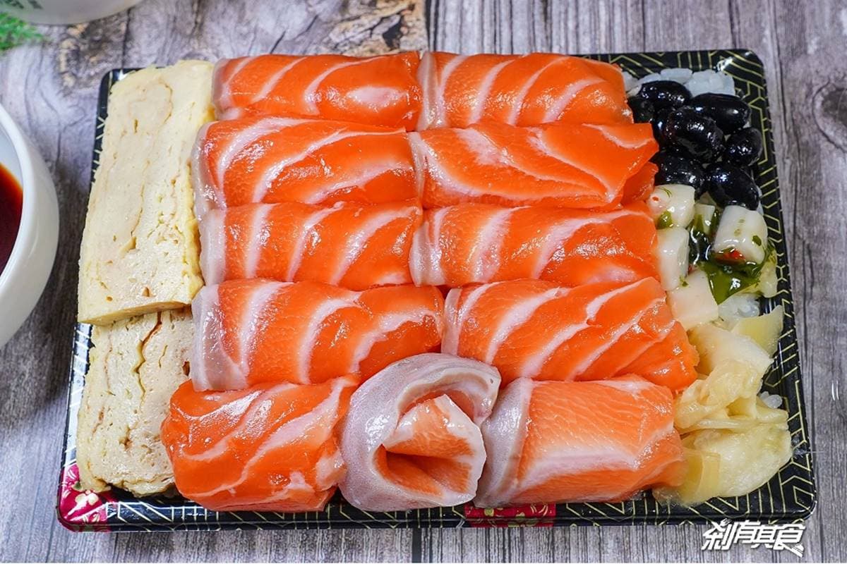 隱藏版日料!高CP值「壽司餐盒」只要250元,爆量「厚切鮭魚丼」滿到看不見醋飯 隱藏版日料!高CP值「壽司餐盒」只要250元,爆量「厚切鮭魚丼」滿到看不見醋飯