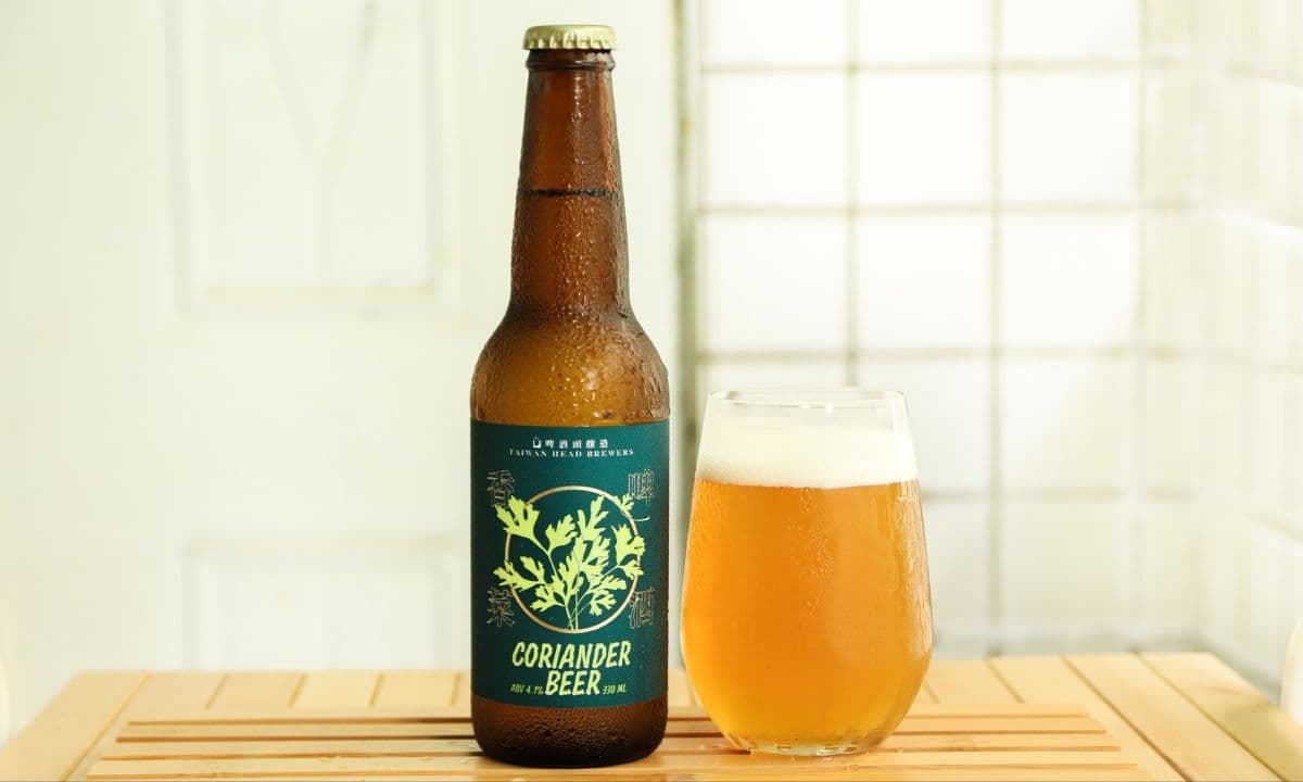 挑戰味覺極限!台、韓推超狂2飲品,「香菜啤酒」最搭豬血糕、「泡菜能量飲」有加草莓 挑戰味覺極限!台、韓推超狂2飲品,「香菜啤酒」最搭豬血糕、「泡菜能量飲」有加草莓