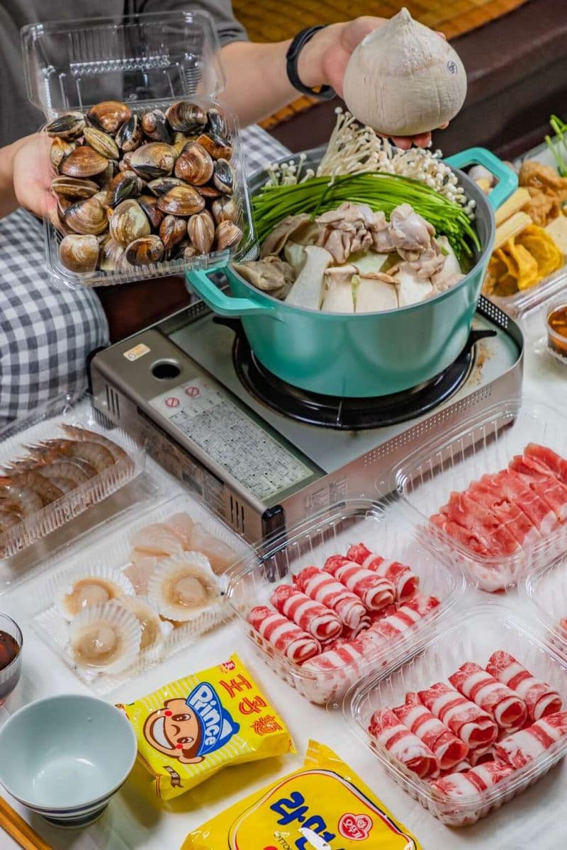 最強美食攻略!高雄市推250家餐廳「外帶優惠專區」,蛤蜊買1斤送1斤、買炒飯送飲料 最強美食攻略!高雄市推250家餐廳「外帶優惠專區」,蛤蜊買1斤送1斤、買炒飯送飲料