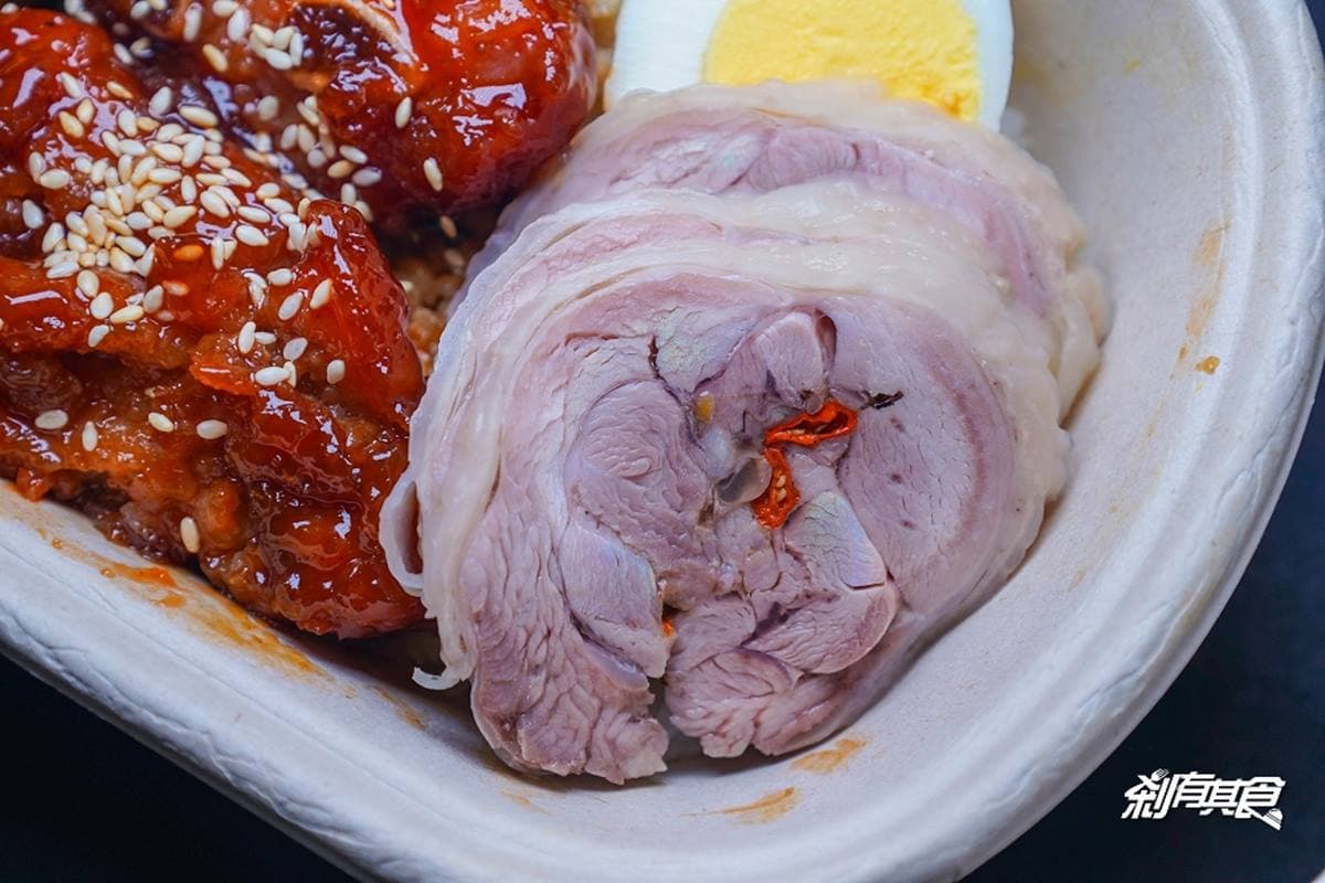 沒預約買不到!上海麵食館便當必吃限量「東坡肉」,小孩最愛「豆沙鍋餅」回烤後更香 沒預約買不到!上海麵食館便當必吃限量「東坡肉」,小孩最愛「豆沙鍋餅」回烤後更香