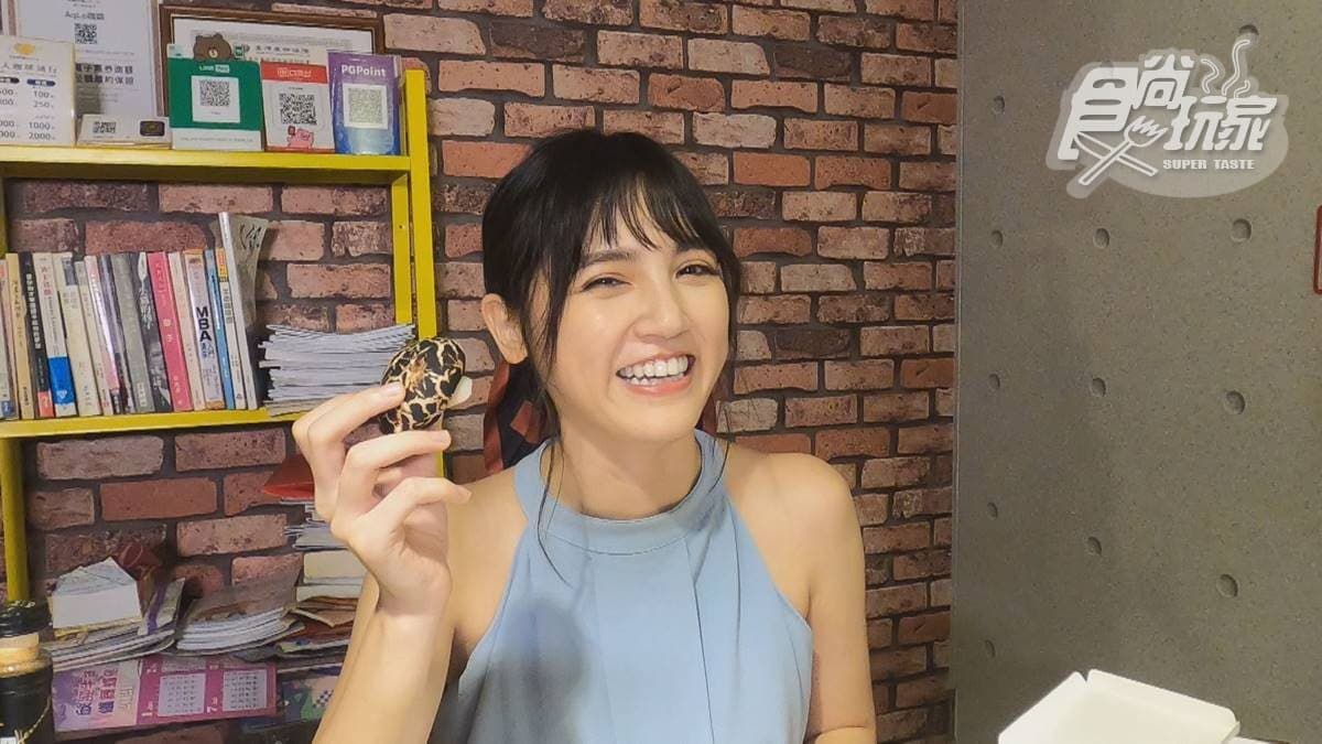 《食尚》推新型態網路節目!威風拉線上合體「盛裝」吃晚餐,威廉盼打完疫苗一起出國 《食尚》推新型態網路節目!威風拉線上合體「盛裝」吃晚餐,威廉盼打完疫苗一起出國