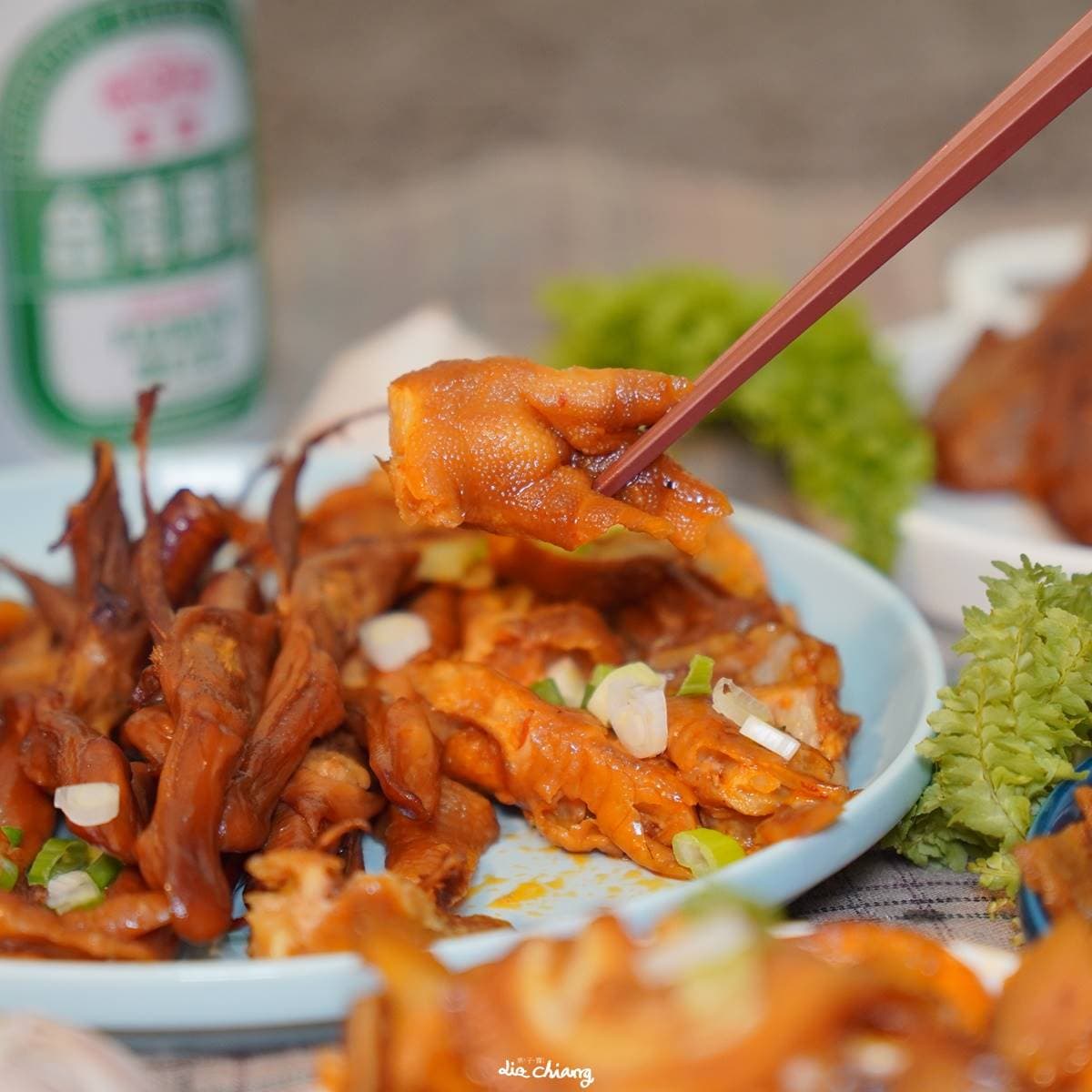 消夜好夥伴!網購人氣「滷味豪華組」爽嗑12品項,無骨煙燻鳳爪、香Q鴨翅退冰就能吃 消夜好夥伴!網購人氣「滷味豪華組」爽嗑12品項,無骨煙燻鳳爪、香Q鴨翅退冰就能吃
