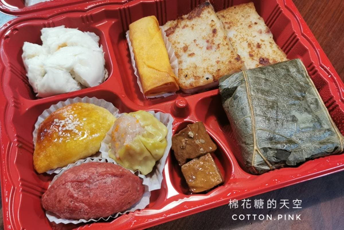 1次爽嗑7種港點!港式料理高CP值「外帶餐盒」只要149元,先嘗清香糯米雞、蟹黃燒賣 1次爽嗑7種港點!港式料理高CP值「外帶餐盒」只要149元,先嘗清香糯米雞、蟹黃燒賣