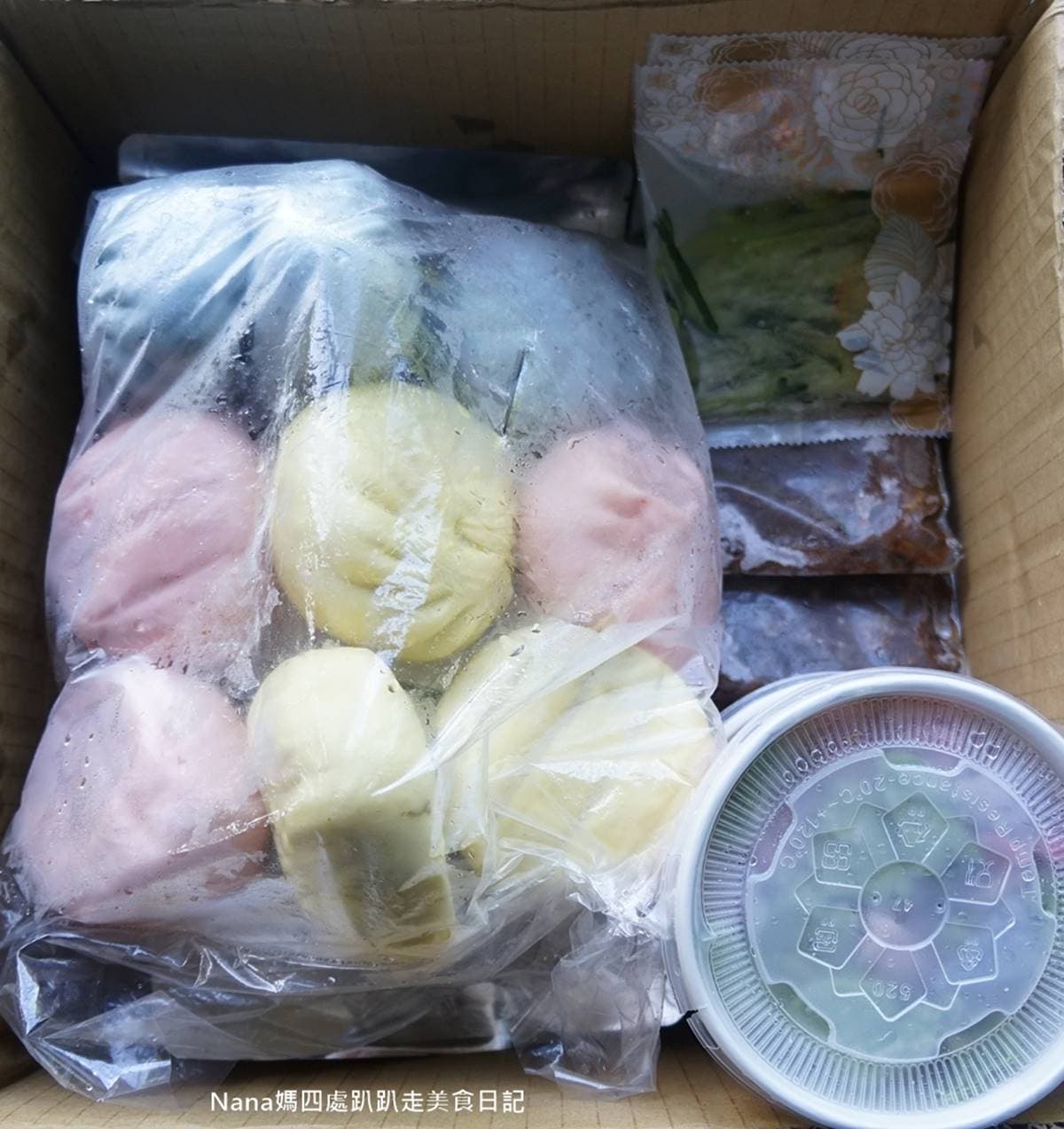 網美也愛!蔬食餐廳「防疫箱」打卡必吃彩色酸菜包、麵疙瘩,草仔粿變身超萌客家小漢堡 網美也愛!蔬食餐廳「防疫箱」打卡必吃彩色酸菜包、麵疙瘩,草仔粿變身超萌客家小漢堡