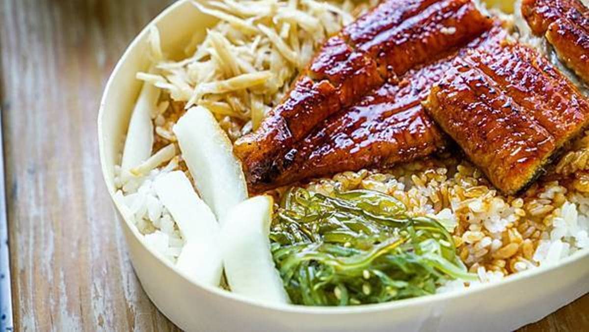 1碗只要250元!高CP值「蒲燒鰻魚飯」吃得到超大塊河鰻,炭香穴子肉質嫩彈也必嘗 1碗只要250元!高CP值「蒲燒鰻魚飯」吃得到超大塊河鰻,炭香穴子肉質嫩彈也必嘗
