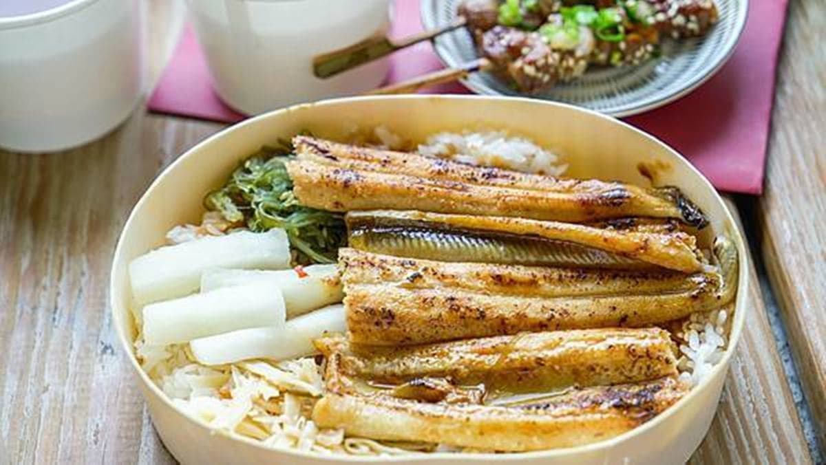 1碗只要250元!高CP值「蒲燒鰻魚飯」吃得到超大塊河鰻,炭香穴子肉質嫩彈也必嘗 1碗只要250元!高CP值「蒲燒鰻魚飯」吃得到超大塊河鰻,炭香穴子肉質嫩彈也必嘗