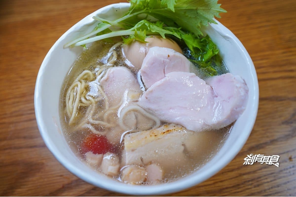 【新開店】堆成小山!超狂拉麵爽嗑「爆量叉燒+豆芽」,珠貝鹽味吃得到2款「雞叉燒」 【新開店】堆成小山!超狂拉麵爽嗑「爆量叉燒+豆芽」,珠貝鹽味吃得到2款「雞叉燒」