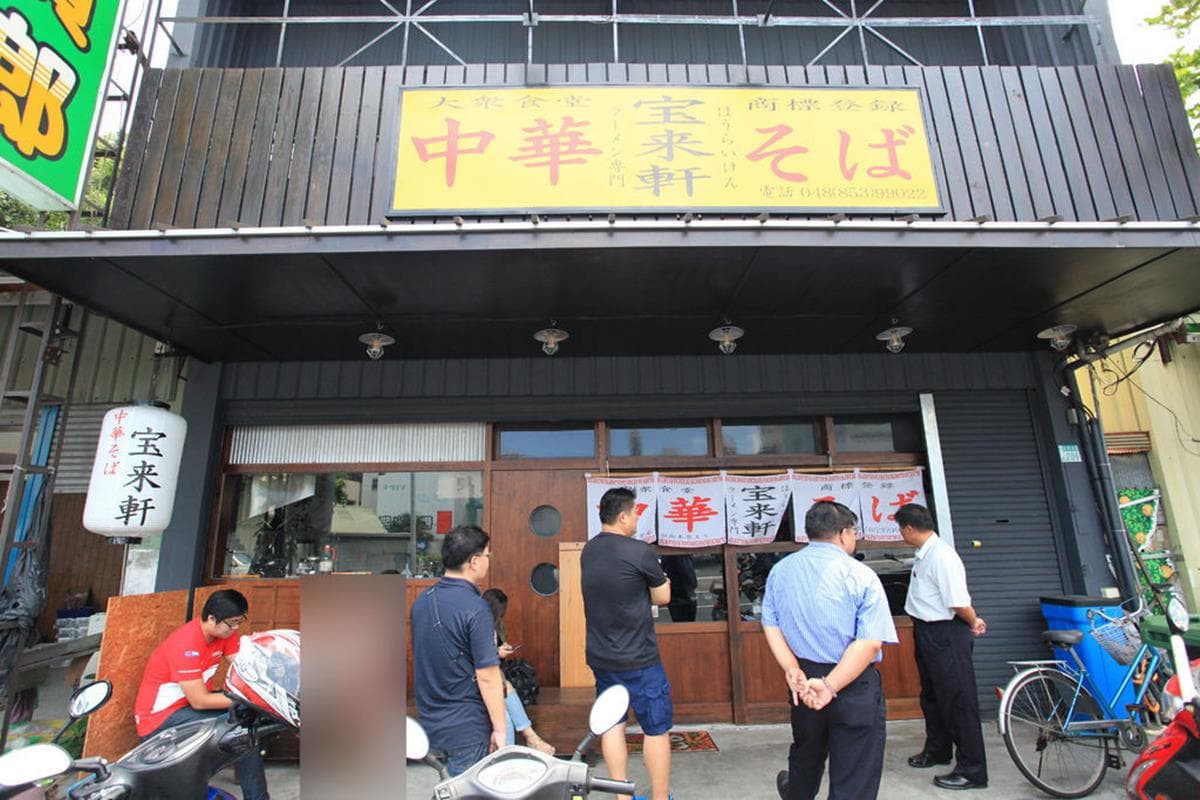 秒飛日本!超道地「豬背脂」豚骨拉麵重口味會愛,平日限定「魚介沾麵」叉燒重達50克 秒飛日本!超道地「豬背脂」豚骨拉麵重口味會愛,平日限定「魚介沾麵」叉燒重達50克