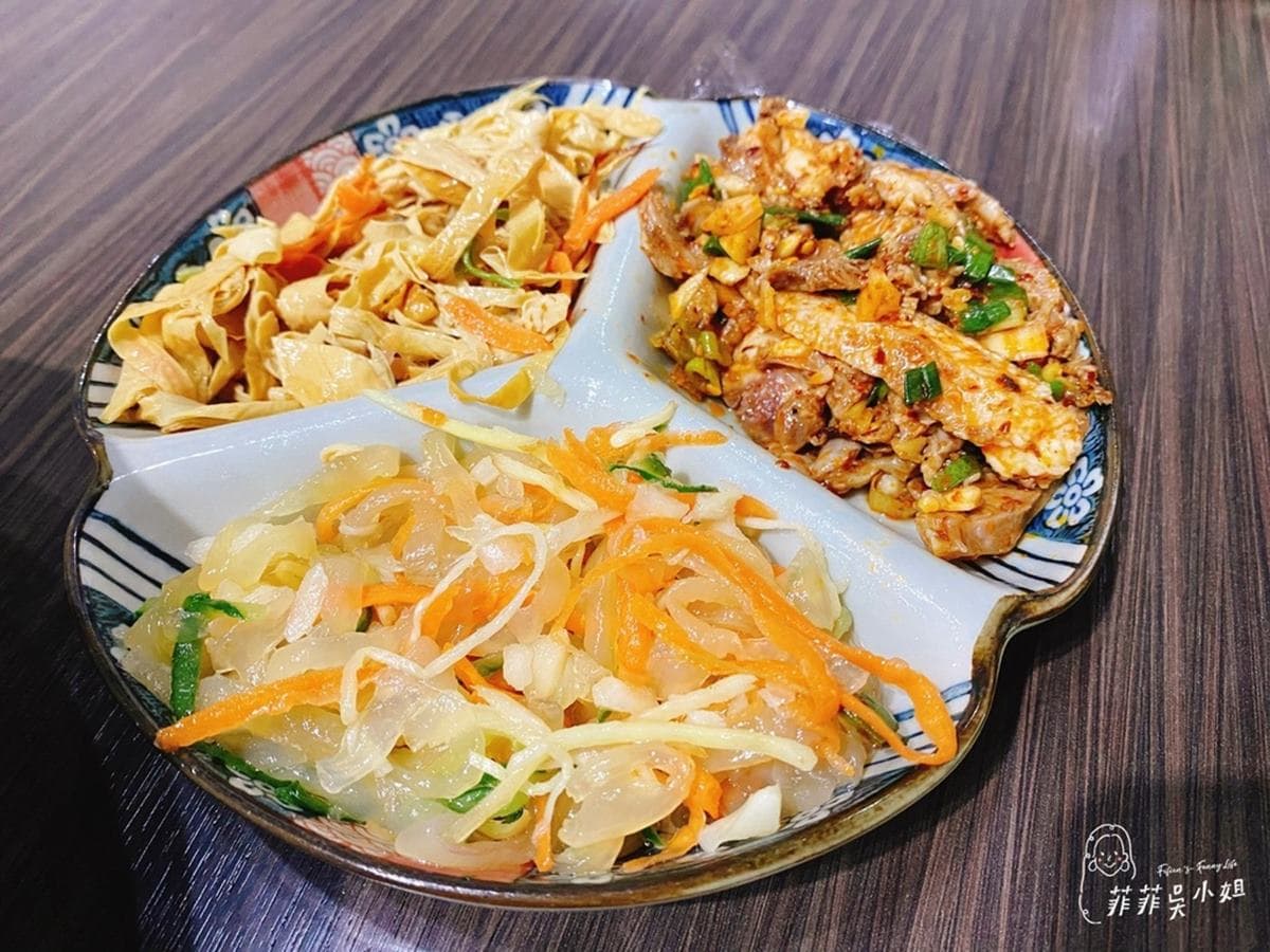 道地湖南料理!「豬肉蛋香麵」湯頭濃郁超唰嘴,手工「芋頭貢丸」吃得到芋泥、芋頭絲 道地湖南料理!「豬肉蛋香麵」湯頭濃郁超唰嘴,手工「芋頭貢丸」吃得到芋泥、芋頭絲