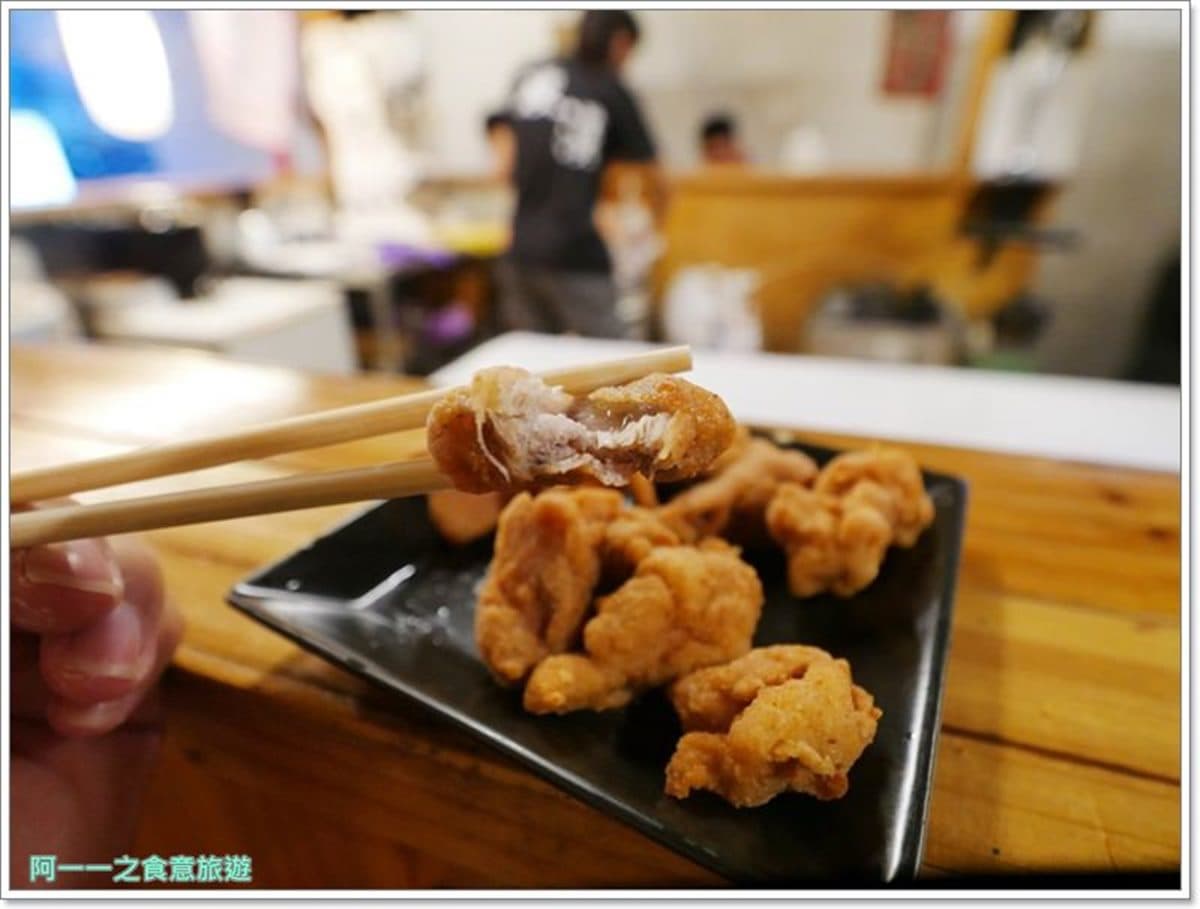 1秒飛日本!日式居酒屋「屋台風」設計超好拍,必點「三味丼」鋪滿3種肉只要75元 1秒飛日本!日式居酒屋「屋台風」設計超好拍,必點「三味丼」鋪滿3種肉只要75元