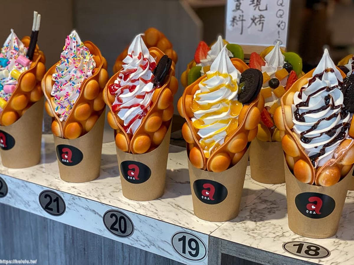真的有雞蛋!超浮誇「雞蛋仔」料多到爆出來,必嗑濃郁起司、大人味巧克力 真的有雞蛋!超浮誇「雞蛋仔」料多到爆出來,必嗑濃郁起司、大人味巧克力