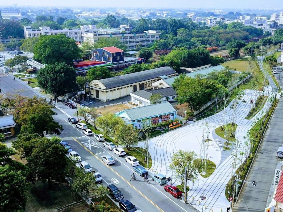 姓名有「甜蜜」同音免費吃冰!台南最新「新營鐵道地景公園」,必拍鐵道園區、糖廠場景 姓名有「甜蜜」同音免費吃冰!台南最新「新營鐵道地景公園」,必拍鐵道園區、糖廠場景