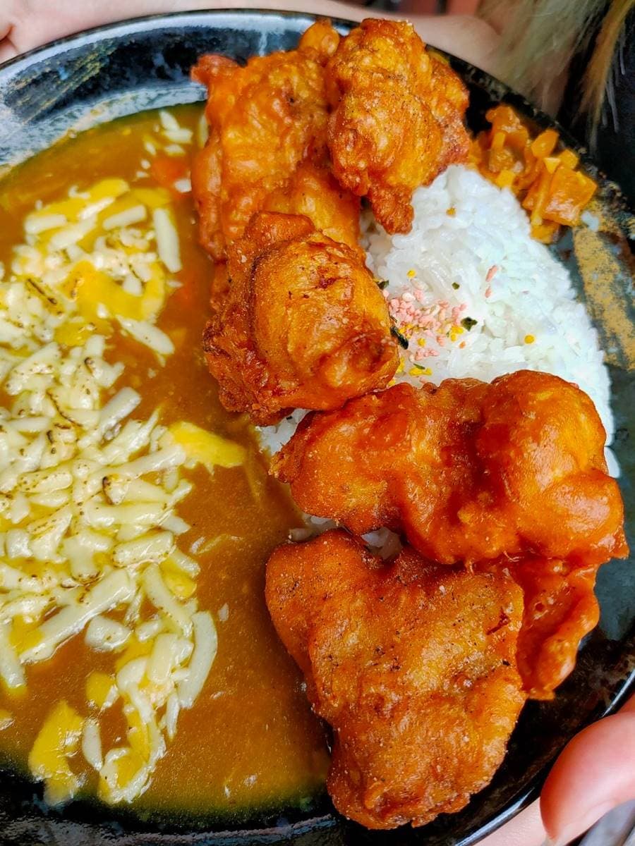 1天限量150份!道地日本咖哩必嘗「鱈魚肝」口味,再加超狂炙燒起司更濃郁 1天限量150份!道地日本咖哩必嘗「鱈魚肝」口味,再加超狂炙燒起司更濃郁