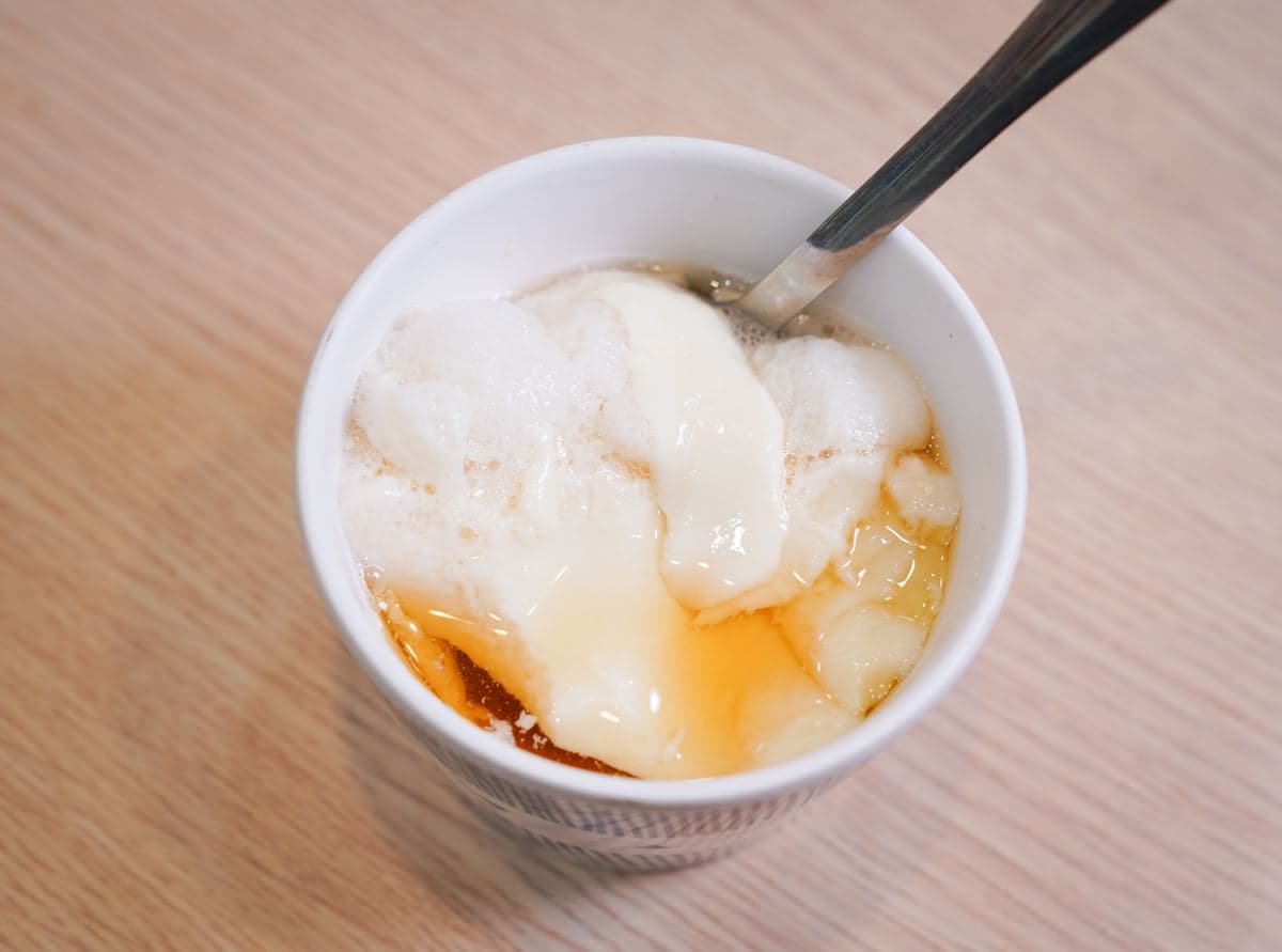 每日限量!高雄「紅燒皮帶麵」爽嗑整副帶骨牛肋排,內用還能吃免費豆花 每日限量!高雄「紅燒皮帶麵」爽嗑整副帶骨牛肋排,內用還能吃免費豆花
