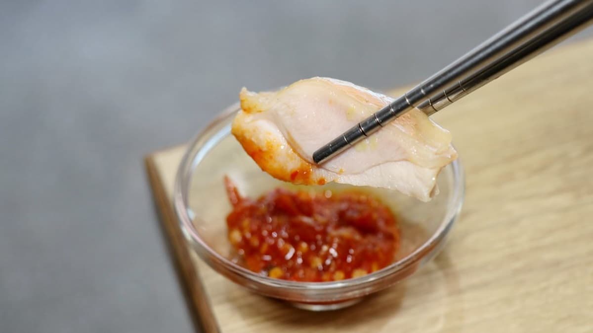 不怕吃不飽!台北高CP值「日式丼飯」加飯不加價,先嗑大分量舒肥牛排丼 不怕吃不飽!台北高CP值「日式丼飯」加飯不加價,先嗑大分量舒肥牛排丼