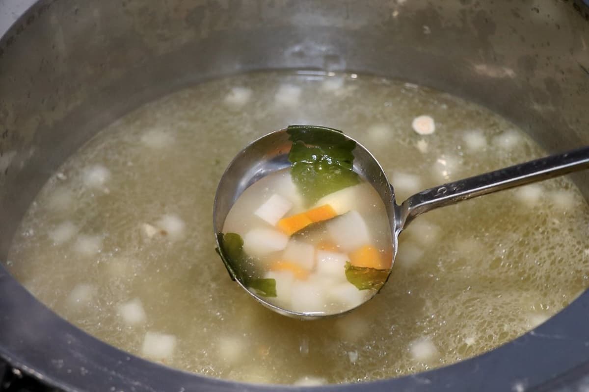 不怕吃不飽!台北高CP值「日式丼飯」加飯不加價,先嗑大分量舒肥牛排丼 不怕吃不飽!台北高CP值「日式丼飯」加飯不加價,先嗑大分量舒肥牛排丼