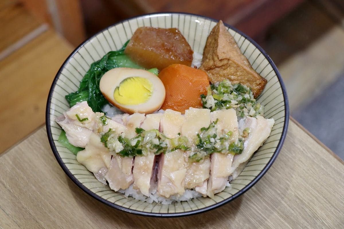 不怕吃不飽!台北高CP值「日式丼飯」加飯不加價,先嗑大分量舒肥牛排丼 不怕吃不飽!台北高CP值「日式丼飯」加飯不加價,先嗑大分量舒肥牛排丼