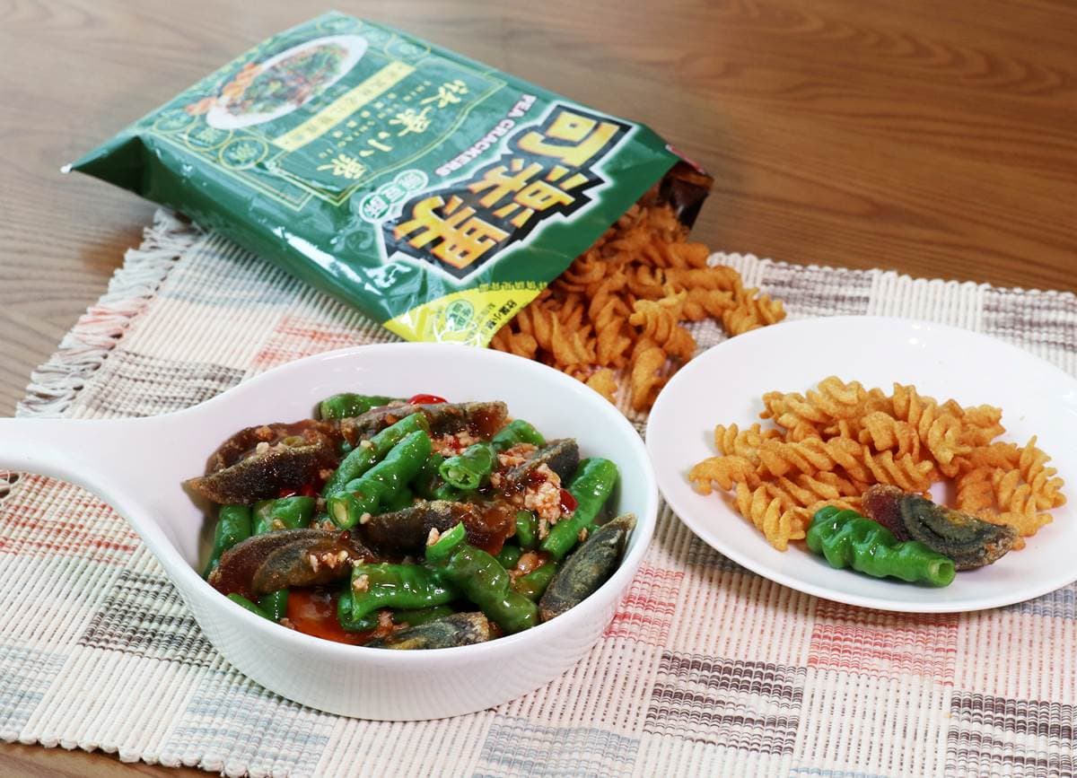 皮蛋口味太狂了吧!「欣葉X可樂果」最台聯名零食,還有「豬腳款」可嘗鮮 皮蛋口味太狂了吧!「欣葉X可樂果」最台聯名零食,還有「豬腳款」可嘗鮮