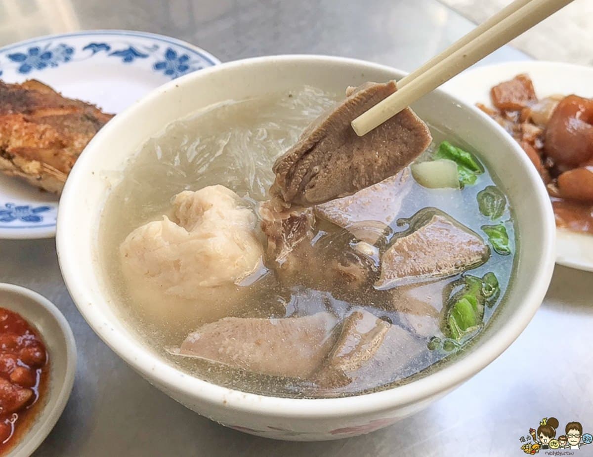 60年起跳!高雄鹽埕8家老字號小吃:在地人早餐必吃豬舌冬粉、百年金桔豆花 60年起跳!高雄鹽埕8家老字號小吃:在地人早餐必吃豬舌冬粉、百年金桔豆花