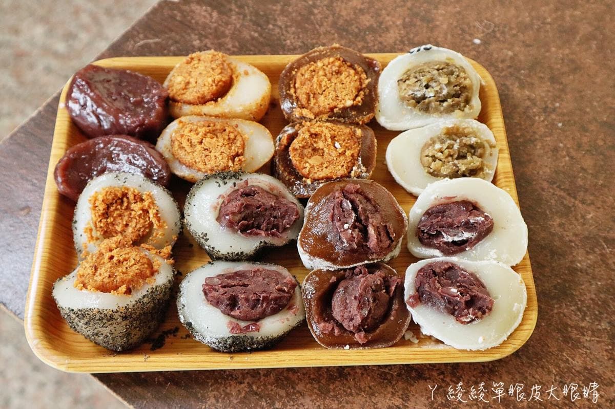 咀嚼控會愛!苗栗客家甜品「巨大麻糬」只要15元,滿料燒冷冰錯過等明年 咀嚼控會愛!苗栗客家甜品「巨大麻糬」只要15元,滿料燒冷冰錯過等明年