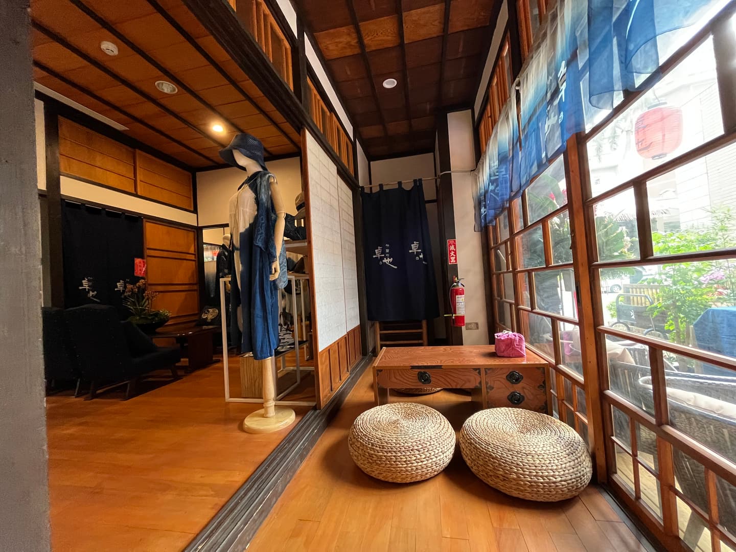 秒飛京都!台南「日式老屋」景點再+1,激推IG風「五色粉粿冰」「彩色綠豆糕」 秒飛京都!台南「日式老屋」景點再+1,激推IG風「五色粉粿冰」「彩色綠豆糕」