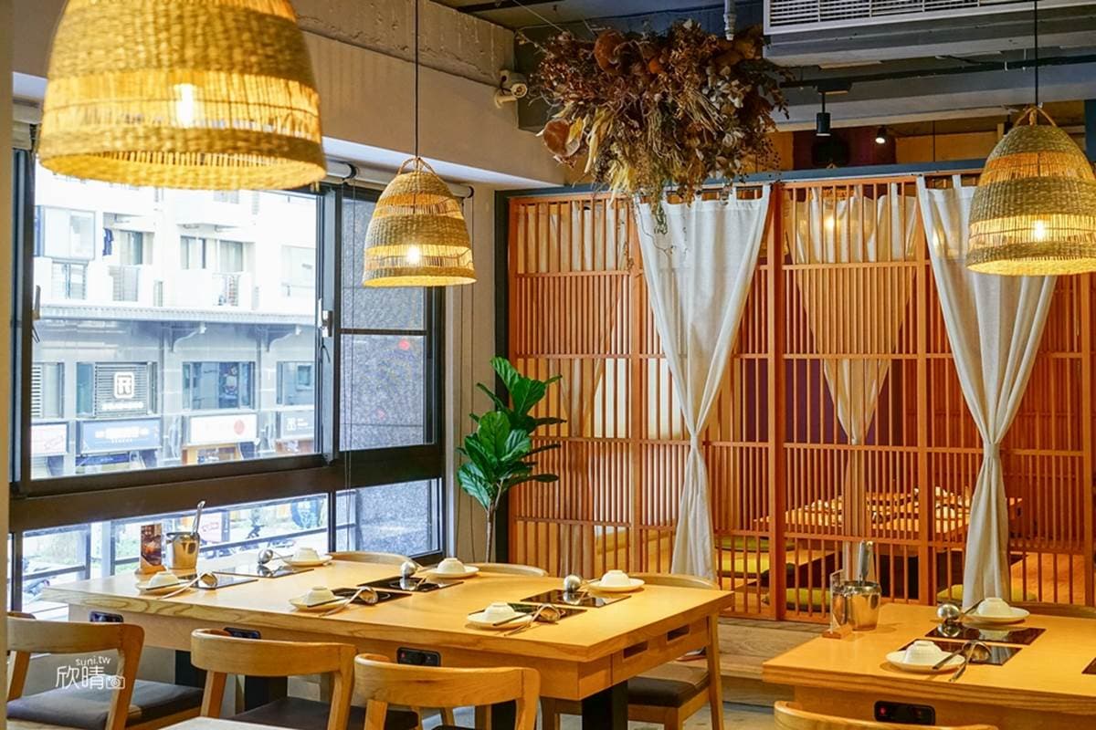 【新開店】五倍券消費滿500抽888元!新竹泰式鴛鴦鍋6湯底任選,1人也能爽嗑 【新開店】五倍券消費滿500抽888元!新竹泰式鴛鴦鍋6湯底任選,1人也能爽嗑