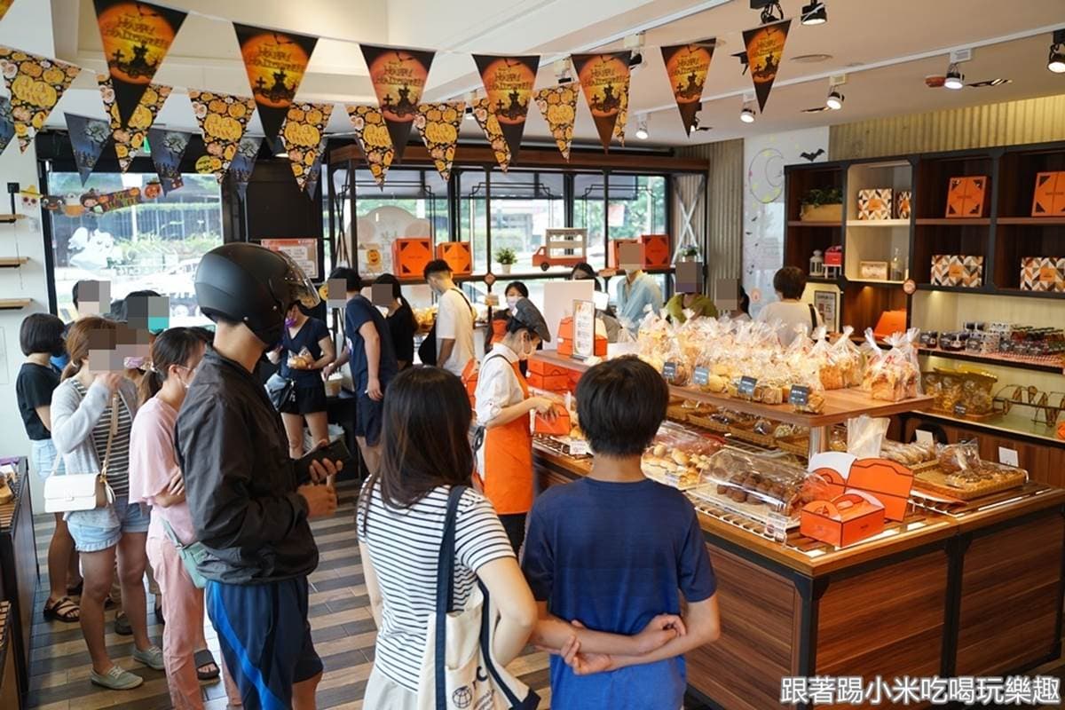 每天限量100組!新竹排隊「台式烤饅頭」半小時完售,先搶原味、苦甜巧克力 每天限量100組!新竹排隊「台式烤饅頭」半小時完售,先搶原味、苦甜巧克力