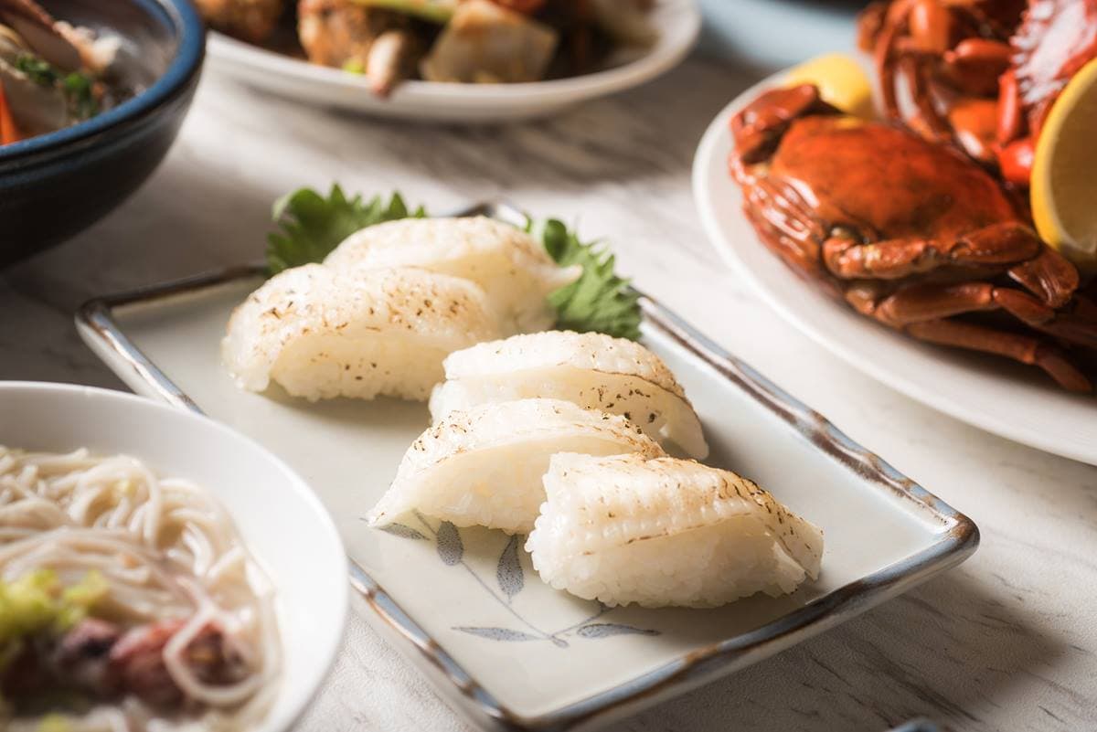 現省200元螃蟹吃到飽!超過30種飯店海鮮無限拿,加碼「整尾鮪魚」現切 現省200元螃蟹吃到飽!超過30種飯店海鮮無限拿,加碼「整尾鮪魚」現切