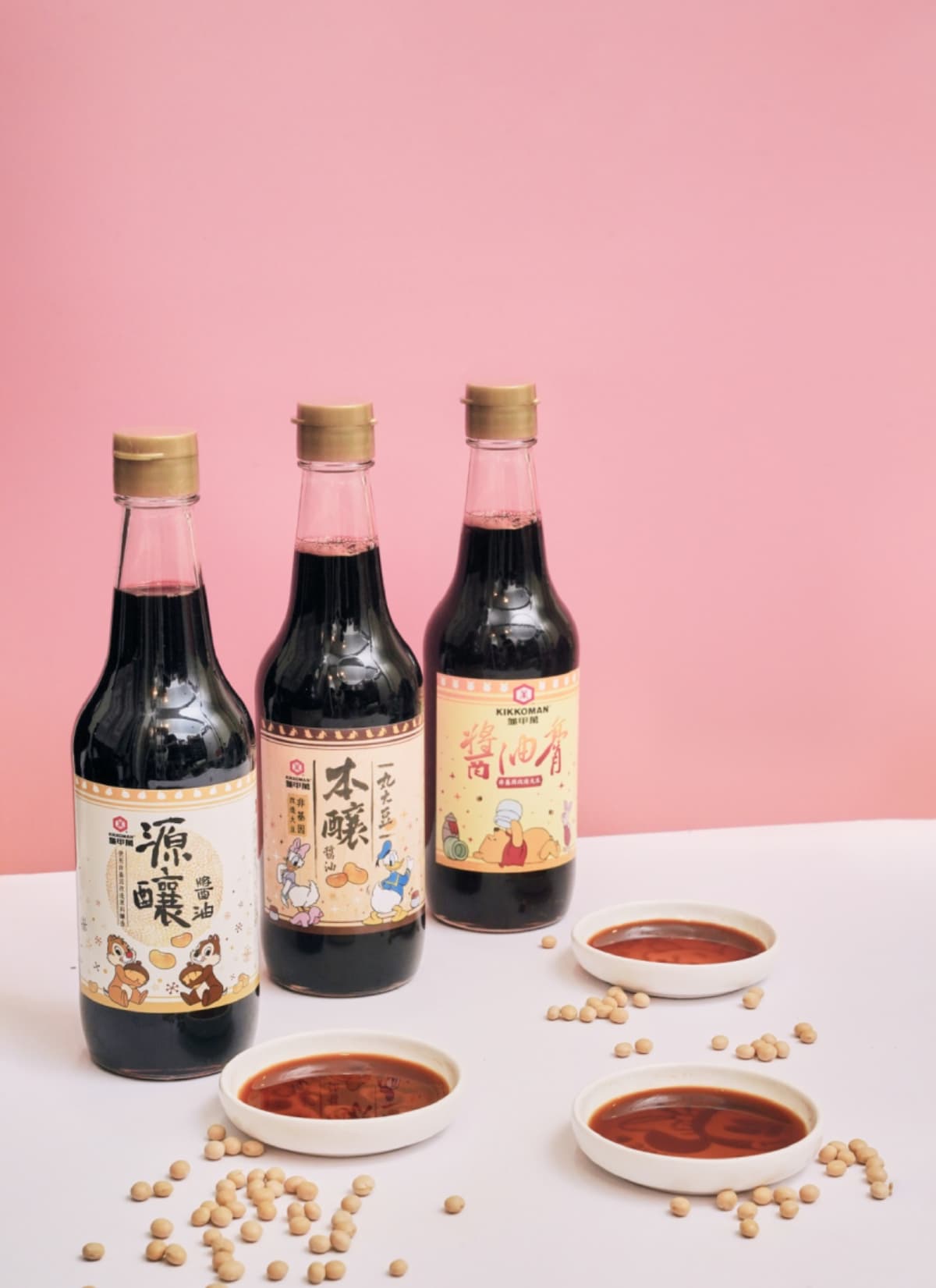 台灣限定!龜甲萬X迪士尼聯名包裝限時開賣,創新擠壓瓶新上市,迪士尼粉快衝集整套 台灣限定!龜甲萬X迪士尼聯名包裝限時開賣,創新擠壓瓶新上市,迪士尼粉快衝集整套