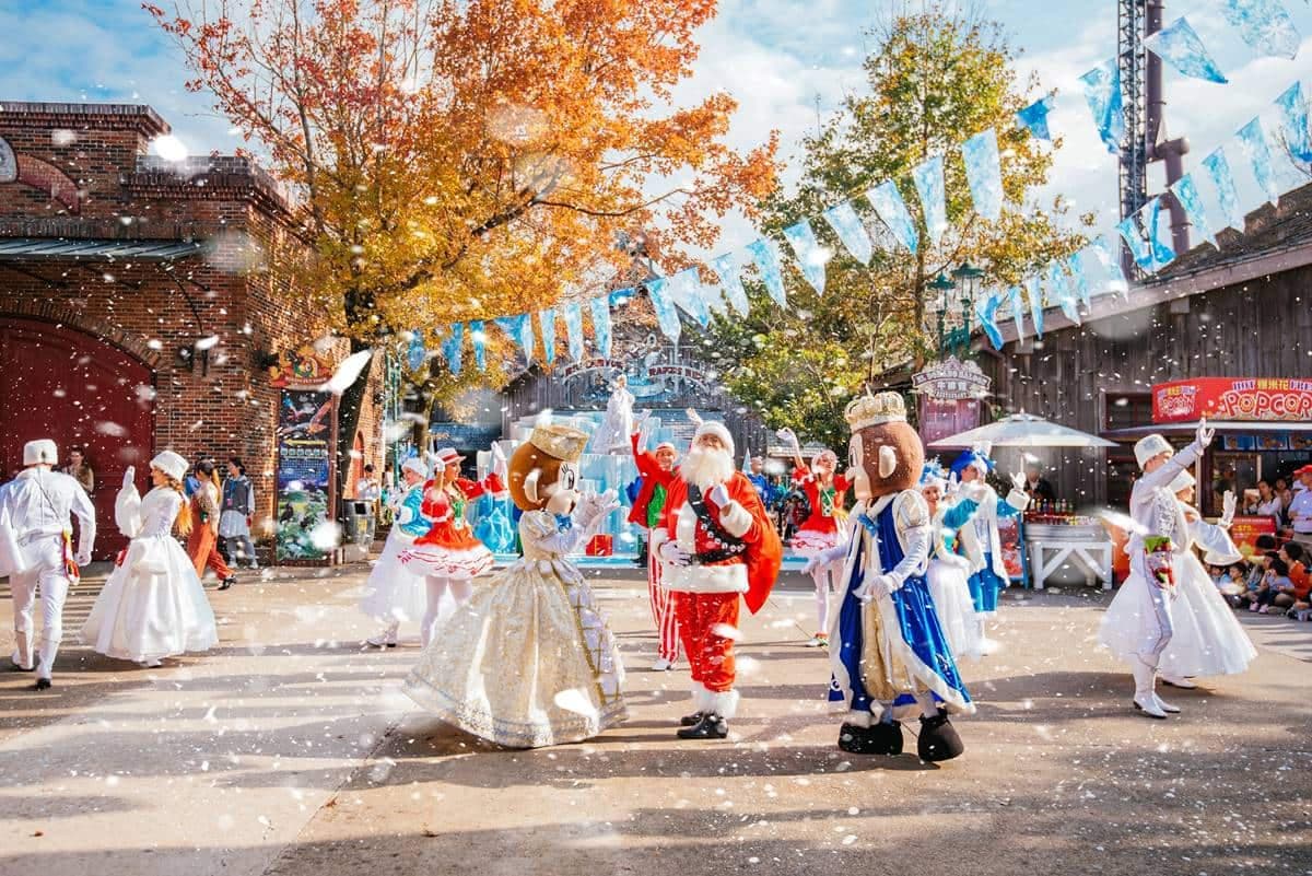 變裝入園399元!六福村全台最大「童話耶誕」登場,還能拿耶誕老人親送神祕禮 變裝入園399元!六福村全台最大「童話耶誕」登場,還能拿耶誕老人親送神祕禮