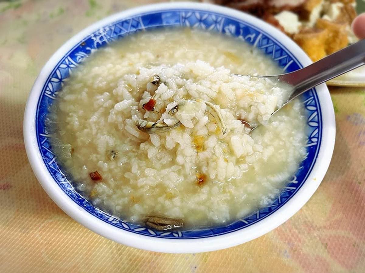 在地人最愛!北部6家老字號鹹粥:老饕讚台北前3、漁港海味粥、60年肉粥 在地人最愛!北部6家老字號鹹粥:老饕讚台北前3、漁港海味粥、60年肉粥