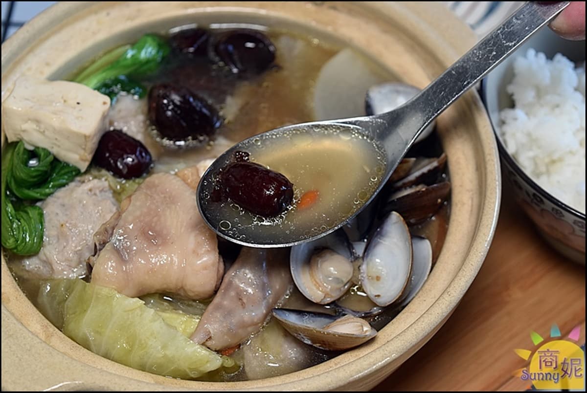 被冰店耽誤的麻辣鍋!純中藥提煉湯底宅配免排隊,100%鴨血口感像果凍 被冰店耽誤的麻辣鍋!純中藥提煉湯底宅配免排隊,100%鴨血口感像果凍