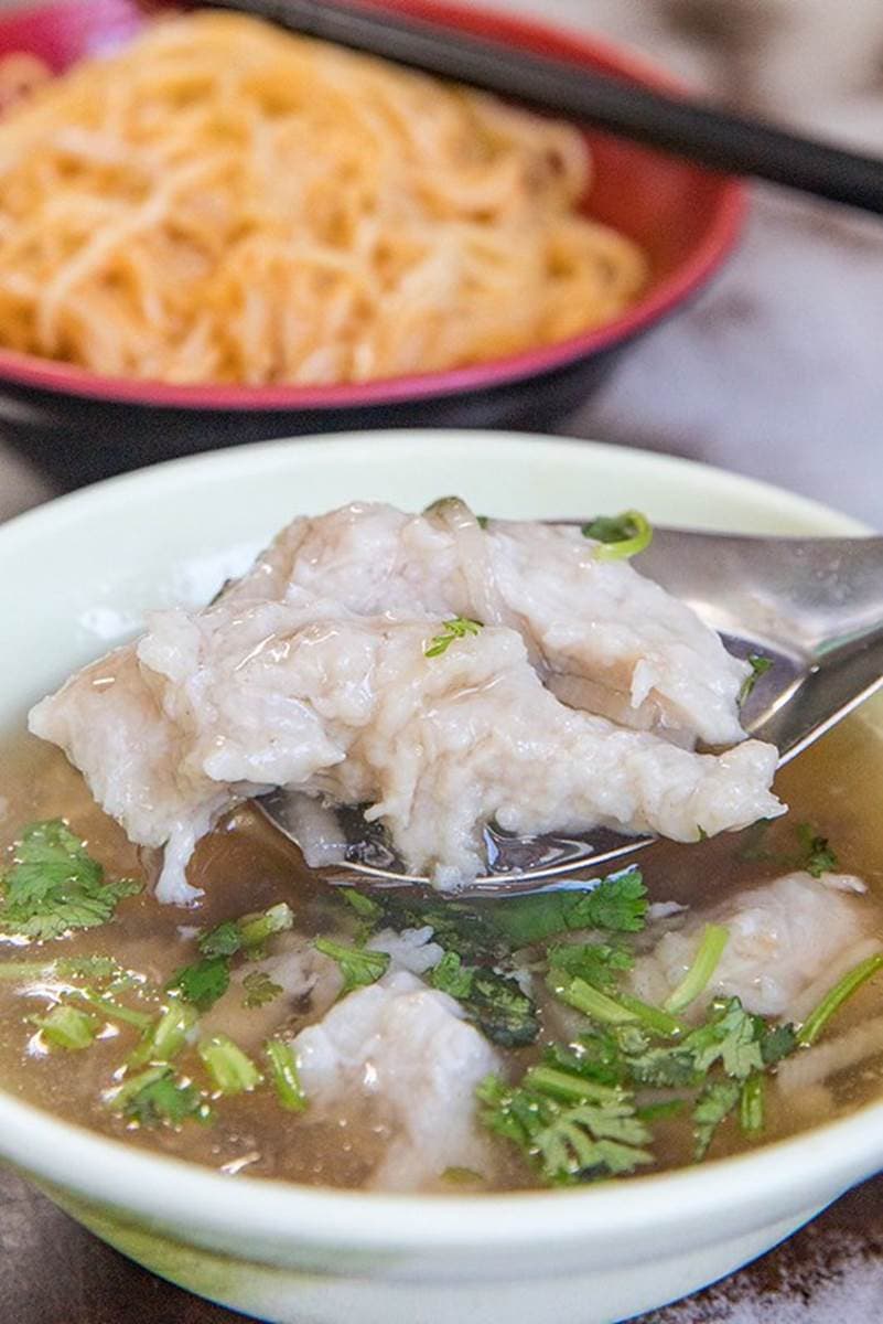 全台5家50年起跳肉羹:濃郁蒜香湯頭、咖哩飯搭鴨肉羹、新莊廟街祕店 全台5家50年起跳肉羹:濃郁蒜香湯頭、咖哩飯搭鴨肉羹、新莊廟街祕店