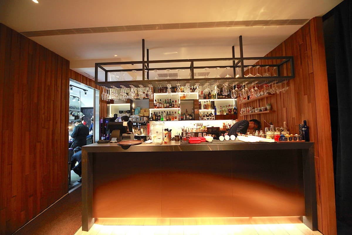 情侶約會聖地!高雄「高空餐酒館」坐擁絕美夜景,必點超有哏台式墨西哥餅 情侶約會聖地!高雄「高空餐酒館」坐擁絕美夜景,必點超有哏台式墨西哥餅