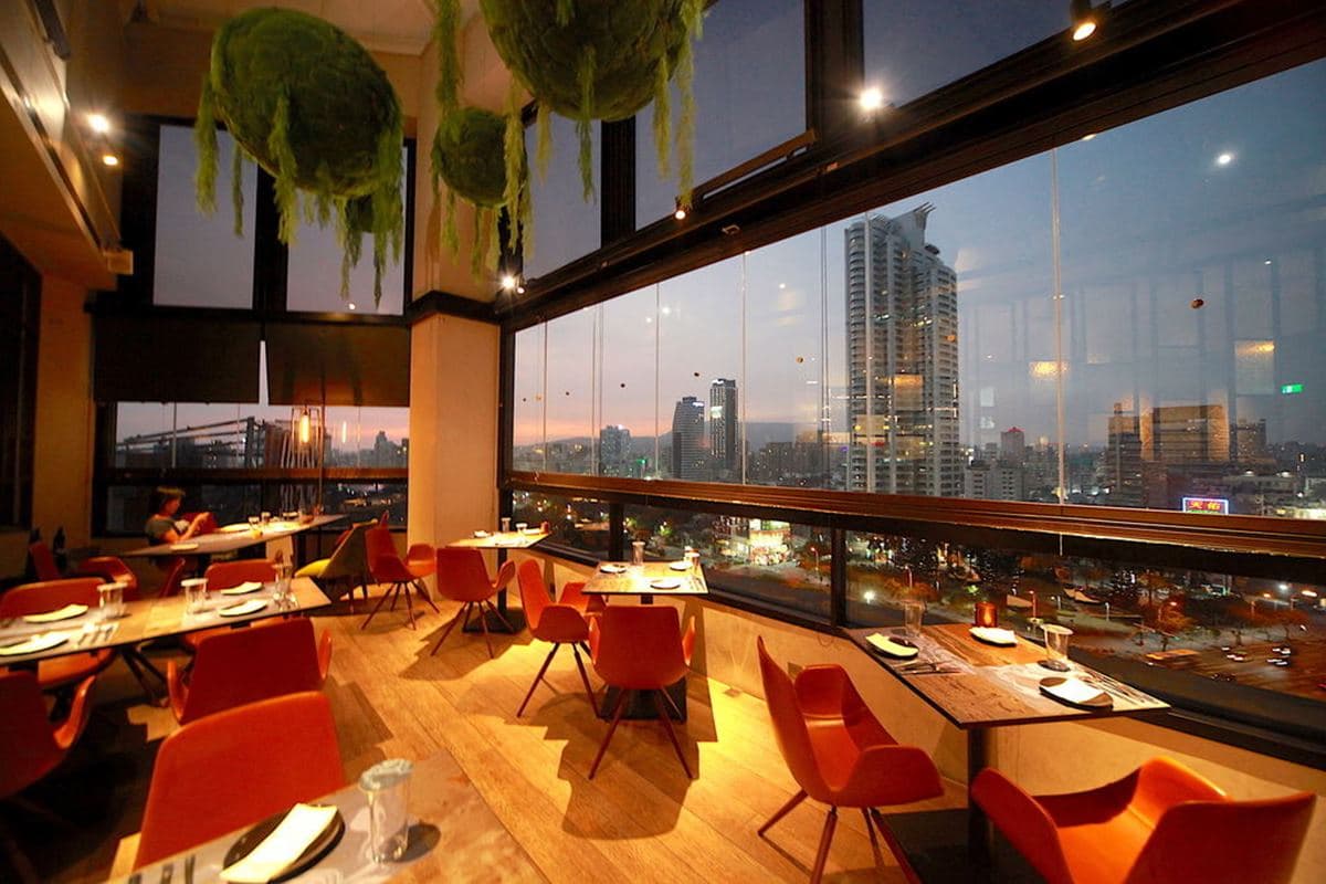 情侶約會聖地!高雄「高空餐酒館」坐擁絕美夜景,必點超有哏台式墨西哥餅 情侶約會聖地!高雄「高空餐酒館」坐擁絕美夜景,必點超有哏台式墨西哥餅