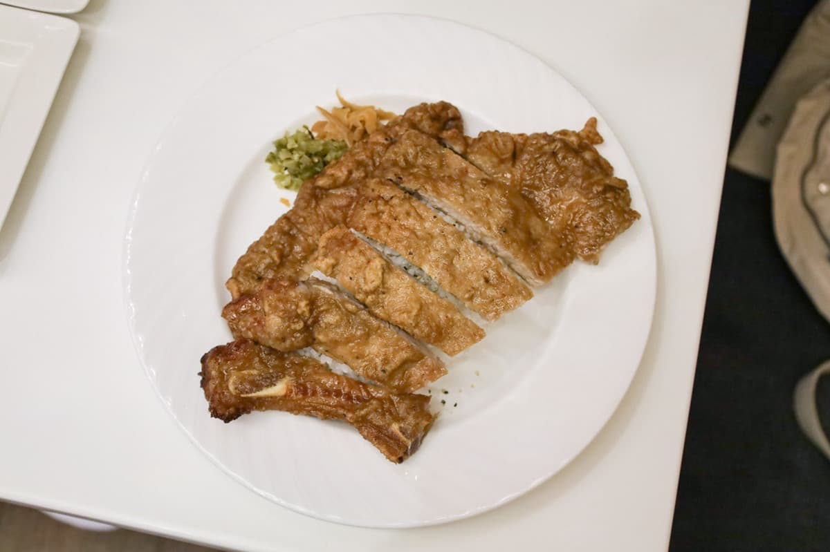 庶民最愛美味!台北人必吃10大排骨飯:米其林必比登推薦、老市場排隊便當 庶民最愛美味!台北人必吃10大排骨飯:米其林必比登推薦、老市場排隊便當